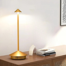 Table Lamp – Aluminum Alloy – White – Modern Design – Versatile Use